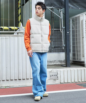 Lベージュ モデル：180cm L着用
