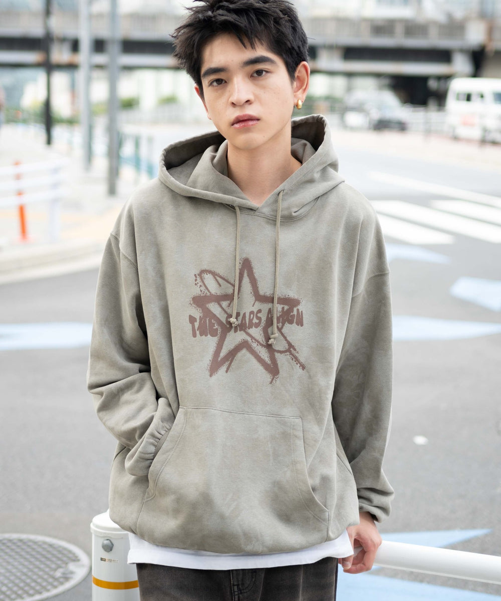 ベージュ モデル：180cm F着用