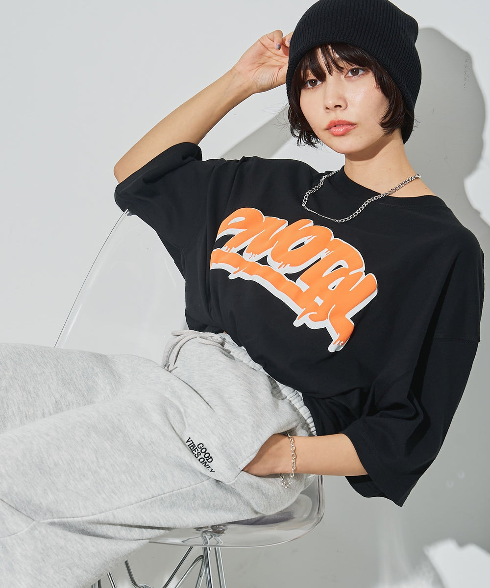 ブラックその他 モデル：160cm L着用