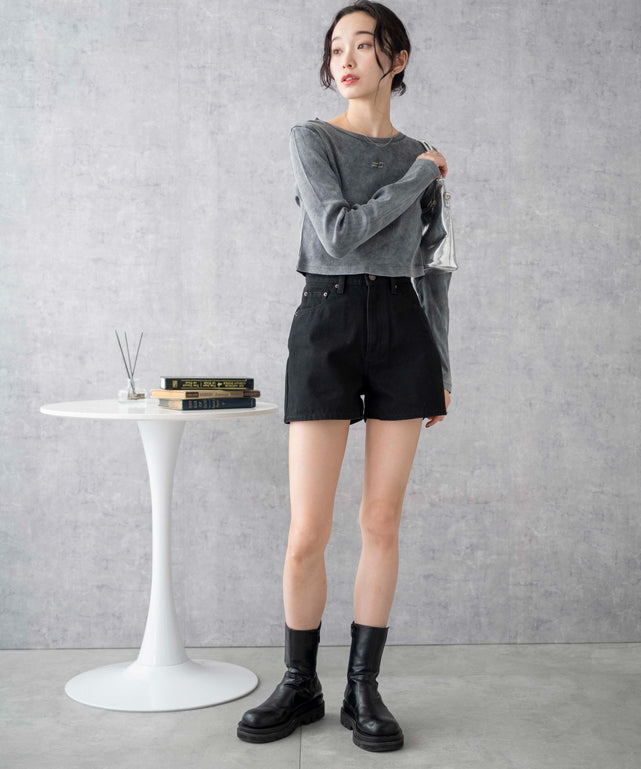 カツラギブラック　モデル:161cm M着用