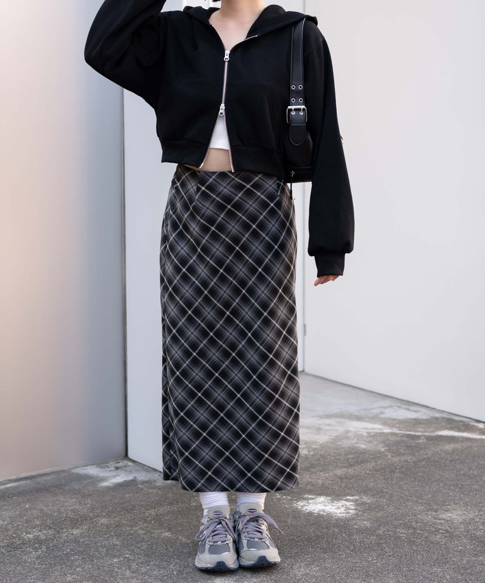 ブラック　モデル:155cm F着用