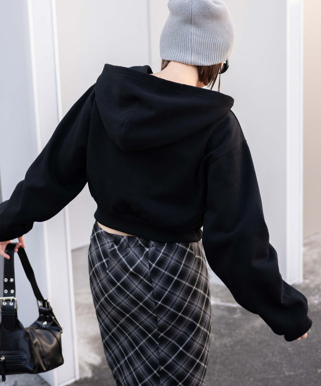 ブラック　モデル:155cm F着用