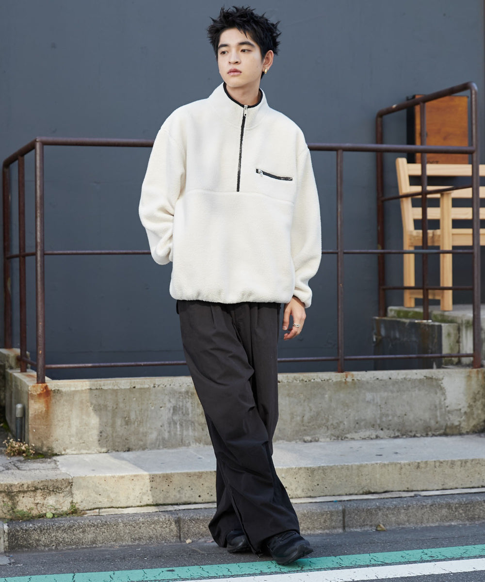 オフホワイト　モデル:180cm L着用
