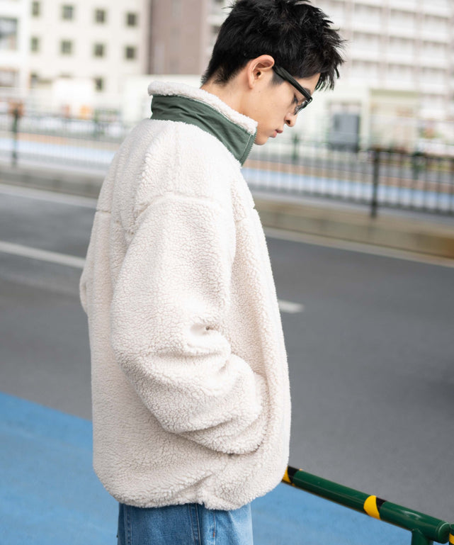 ベージュ モデル：180cm L着用
