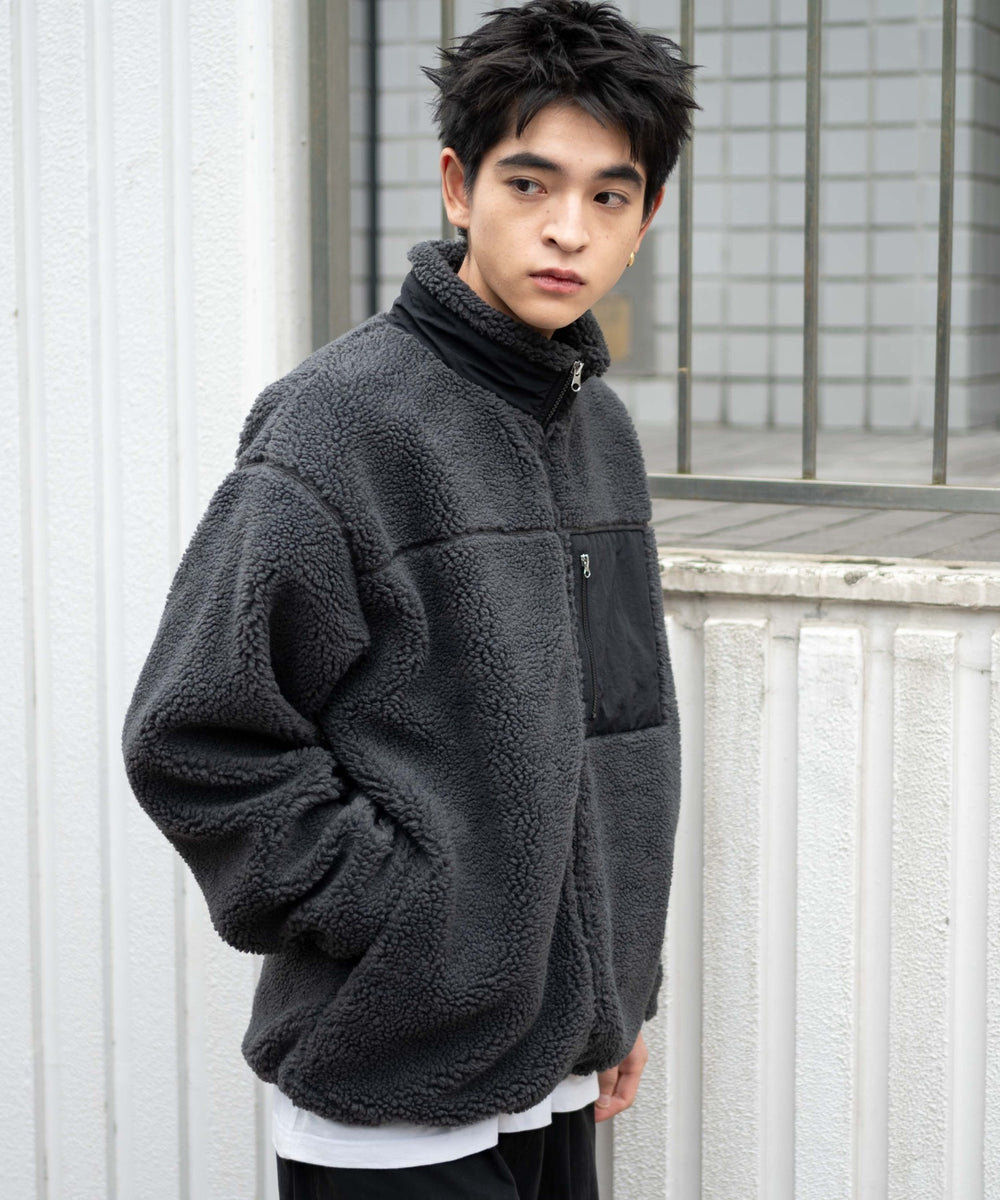 Dグレー モデル：180cm L着用