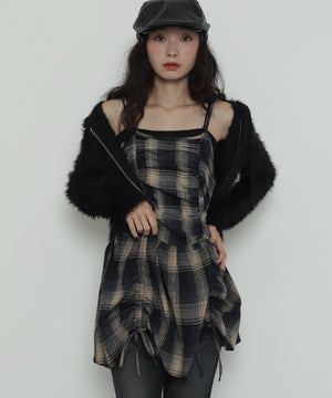 ブルーチェック２ モデル：161cm F着用