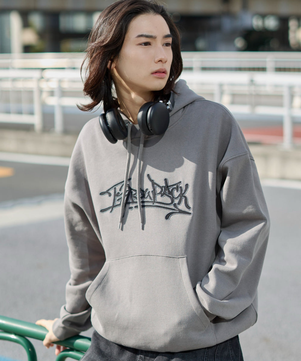 グレー モデル：175cm L着用