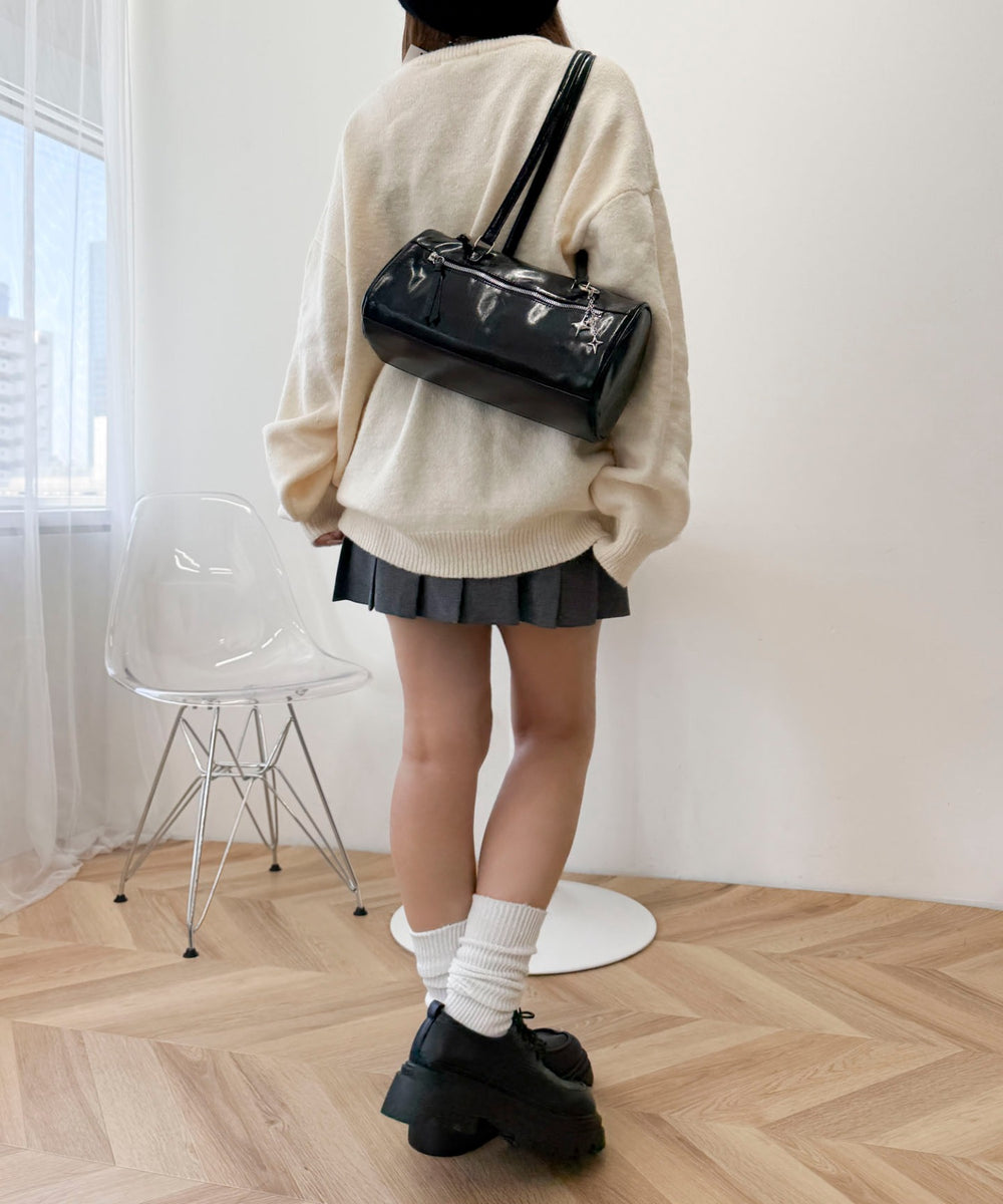 ブラック