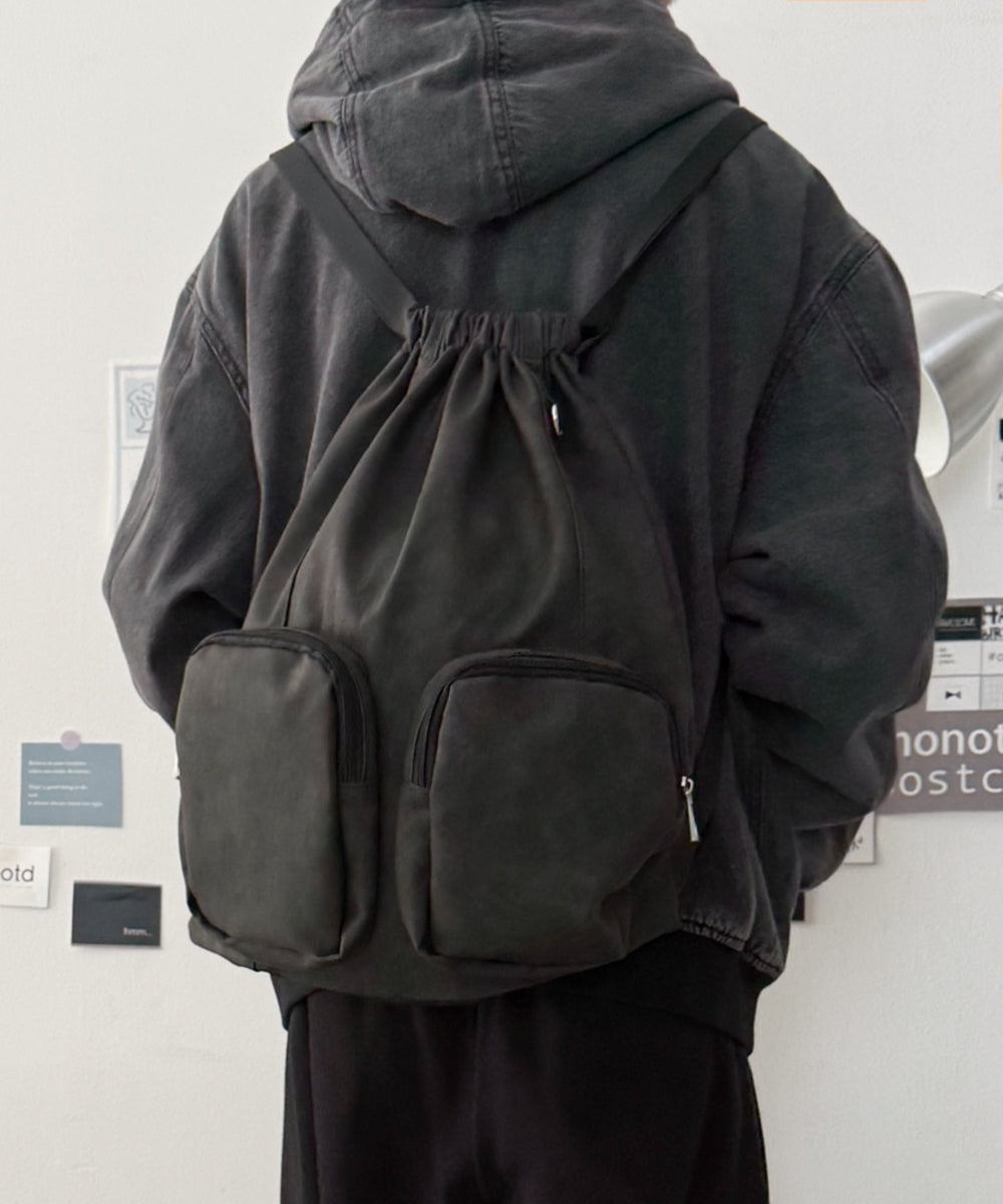 グレー