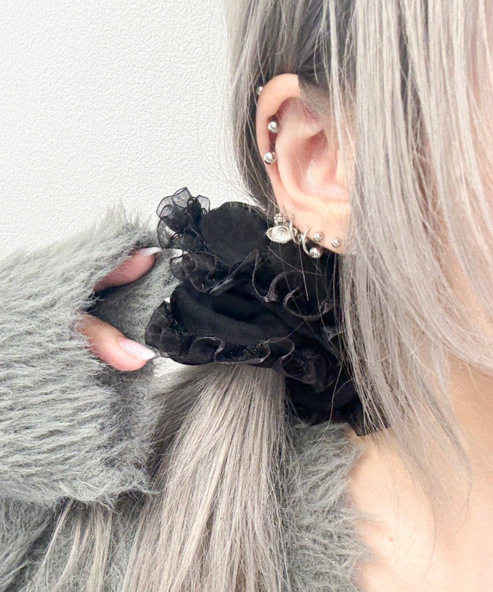 ブラック
