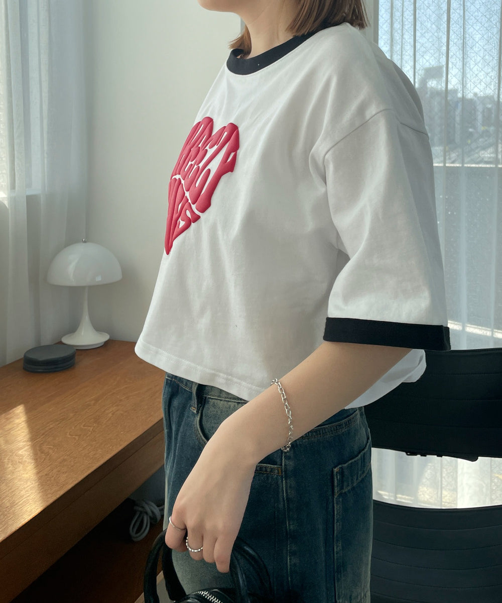 ホワイト モデル：155cm M着用