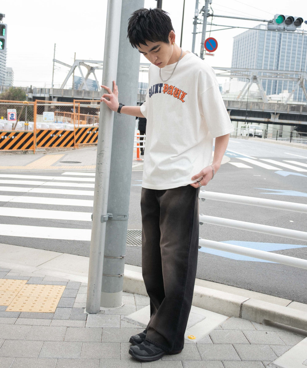 ホワイト モデル：180cm L着用