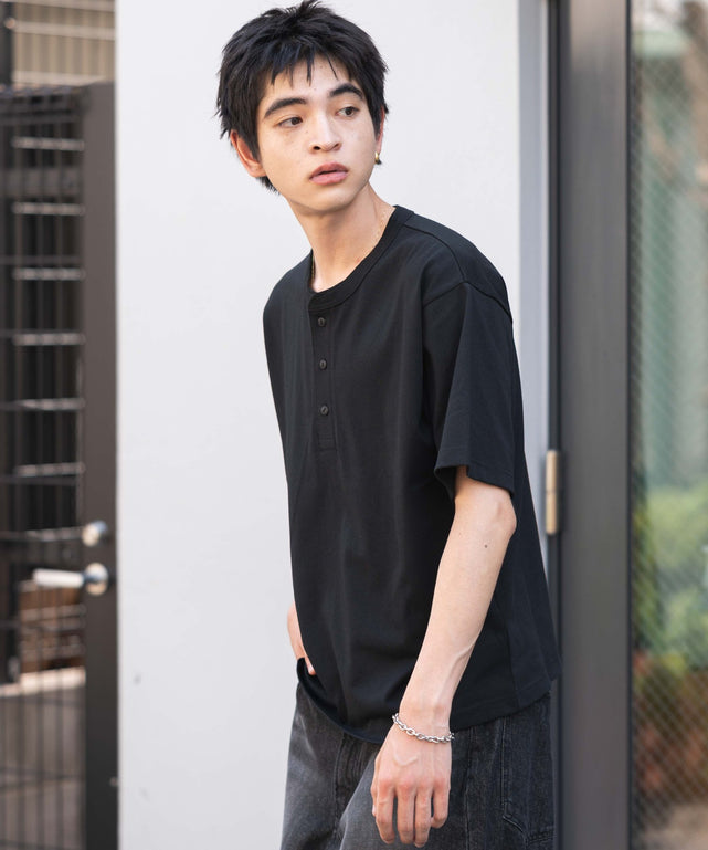 ブラック　モデル：180㎝　L着用