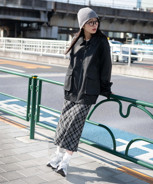 ブラック　モデル:161cm L着用