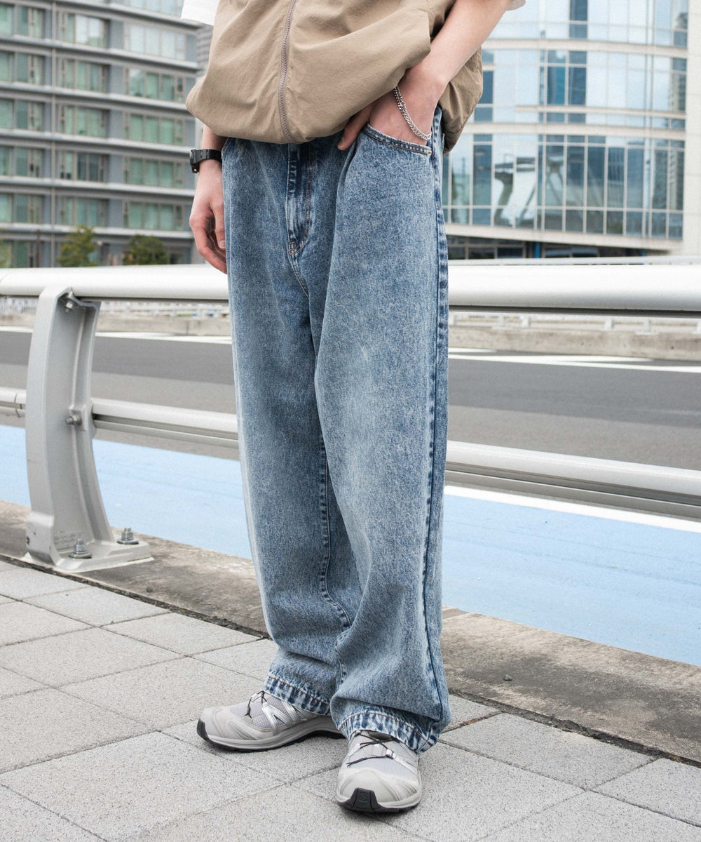 デニム中濃加工 モデル：180cm L着用