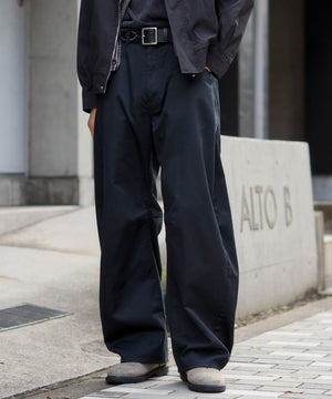 ブラック モデル：180cm L着用