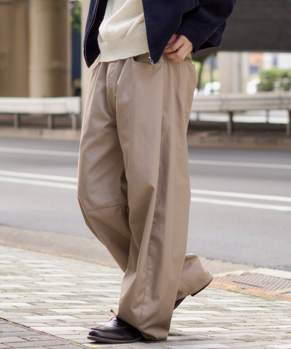 ベージュ モデル：180cm L着用