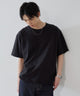 コットンクルーネックT（SS）　/ブラック モデル：181cm L着用