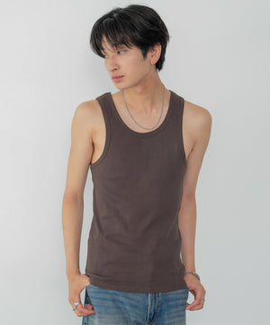 ブラウン モデル：180cm L着用