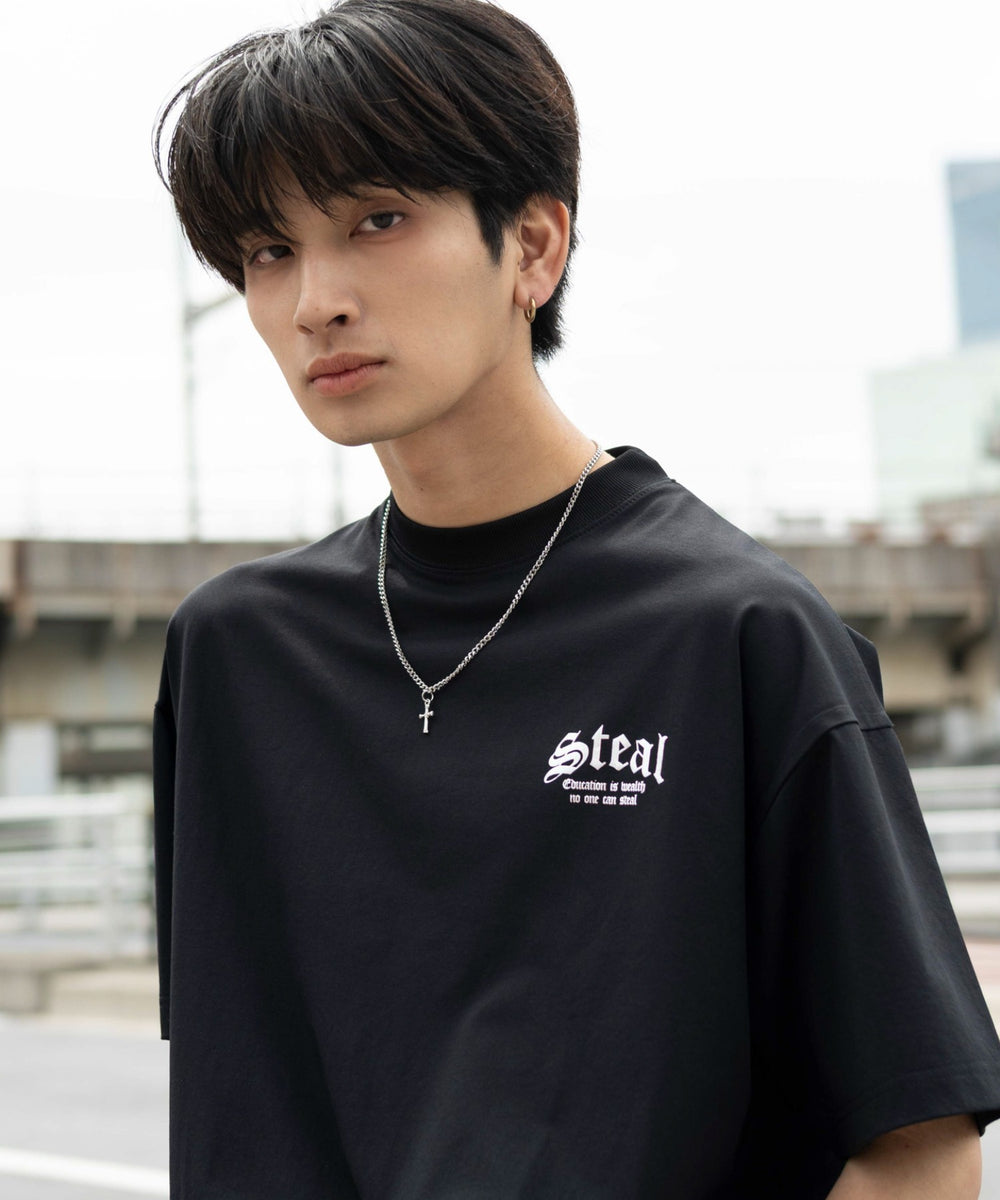 ブラック モデル：180cm L着用