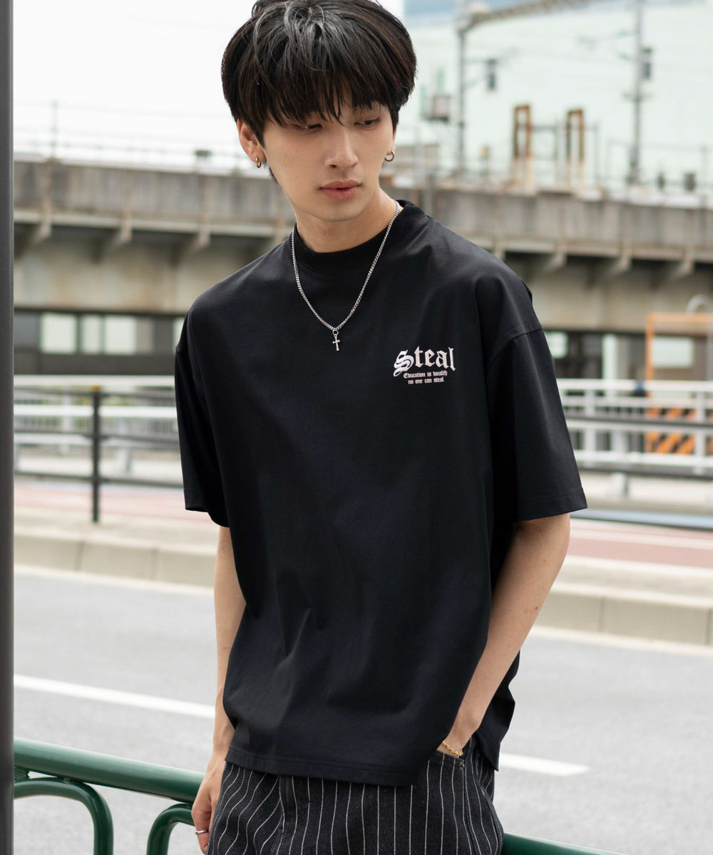 ブラック モデル：180cm L着用
