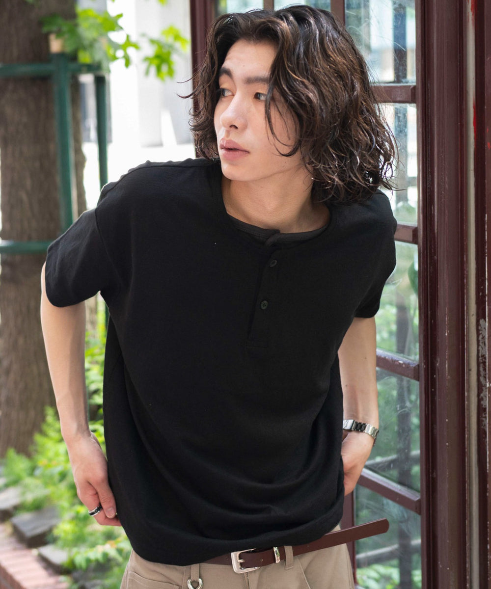 ブラック モデル：182cm L着用