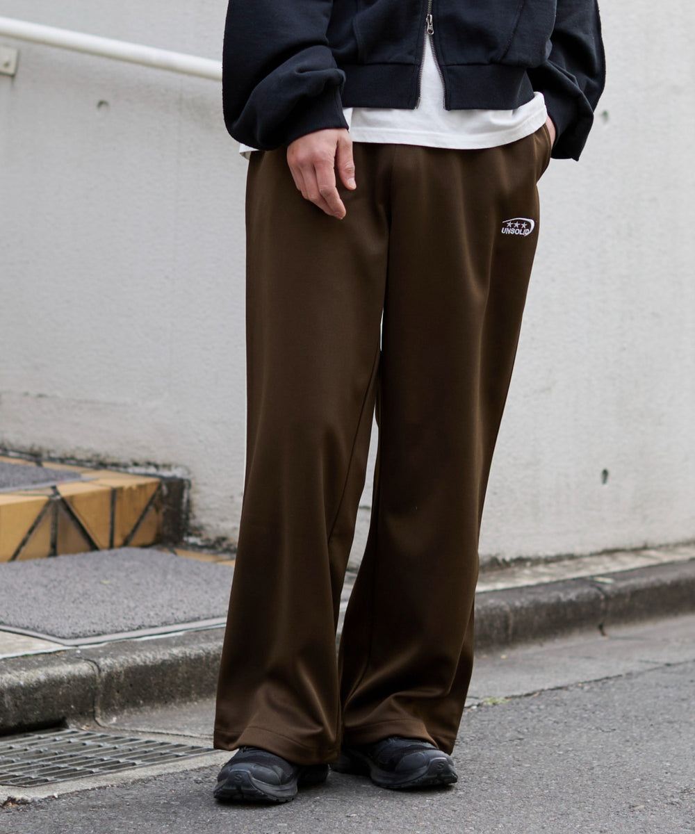 ブラウン モデル：181cm L着用