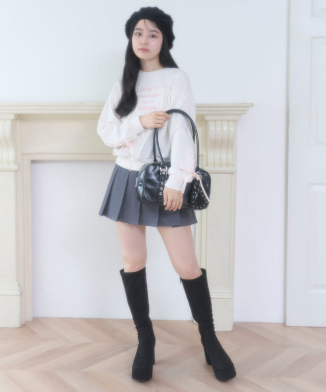 ブラック