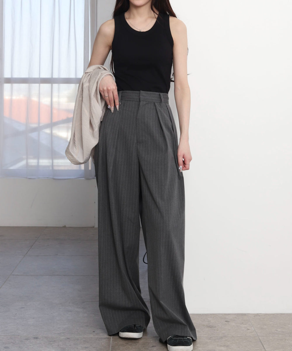 ブラック　モデル：160cm S着用