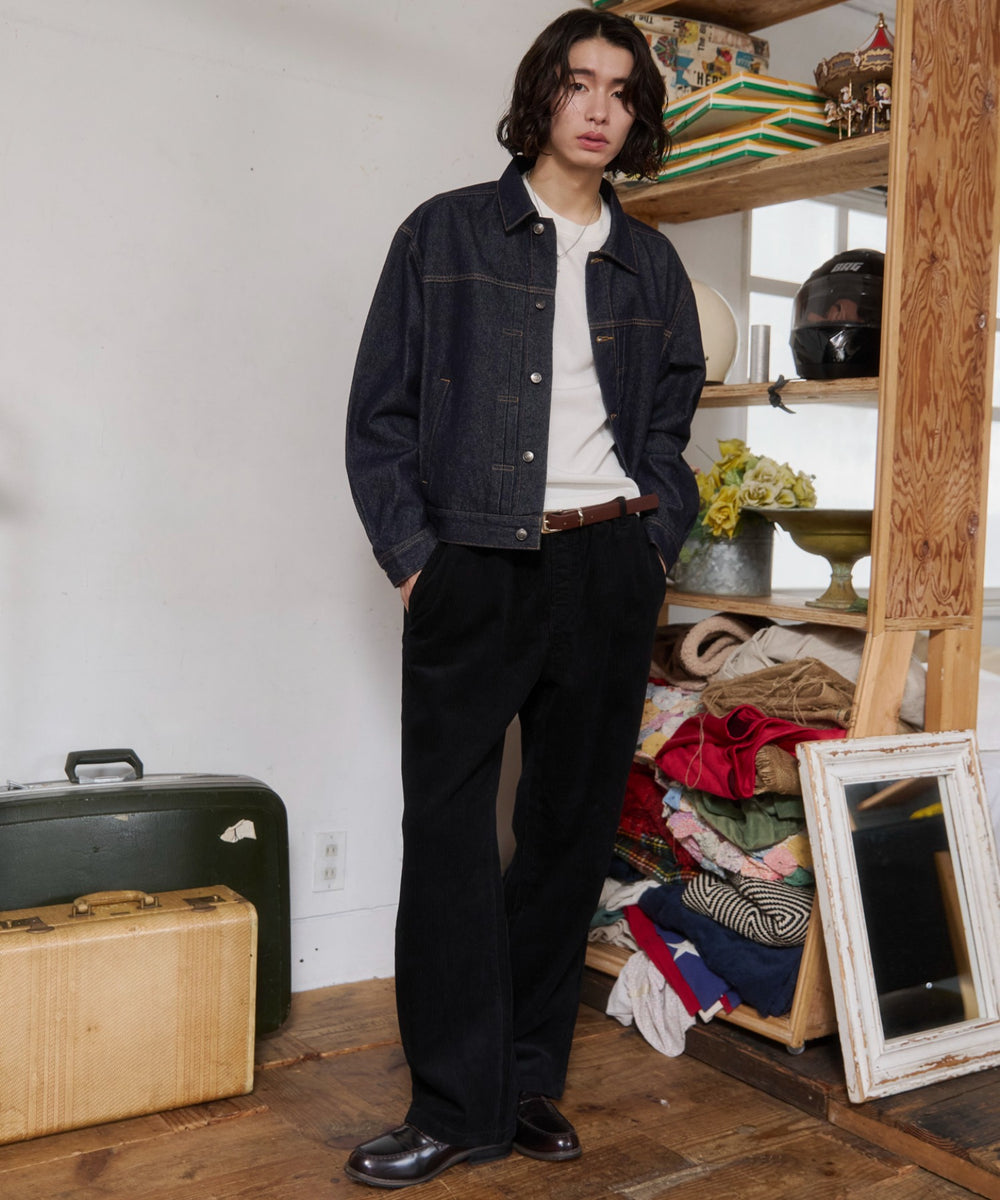 ブラック モデル：182cm L着用