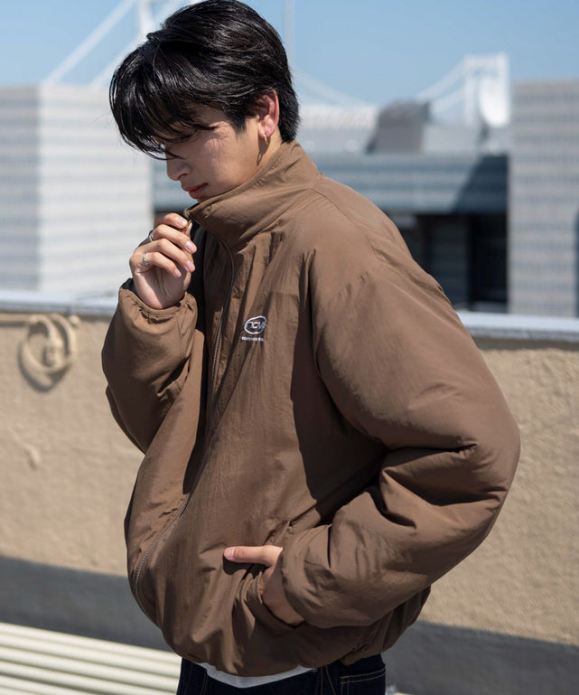 ベージュ モデル：180cm L着用