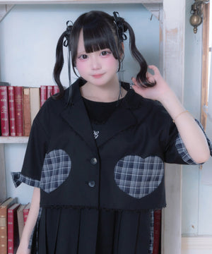ブラック