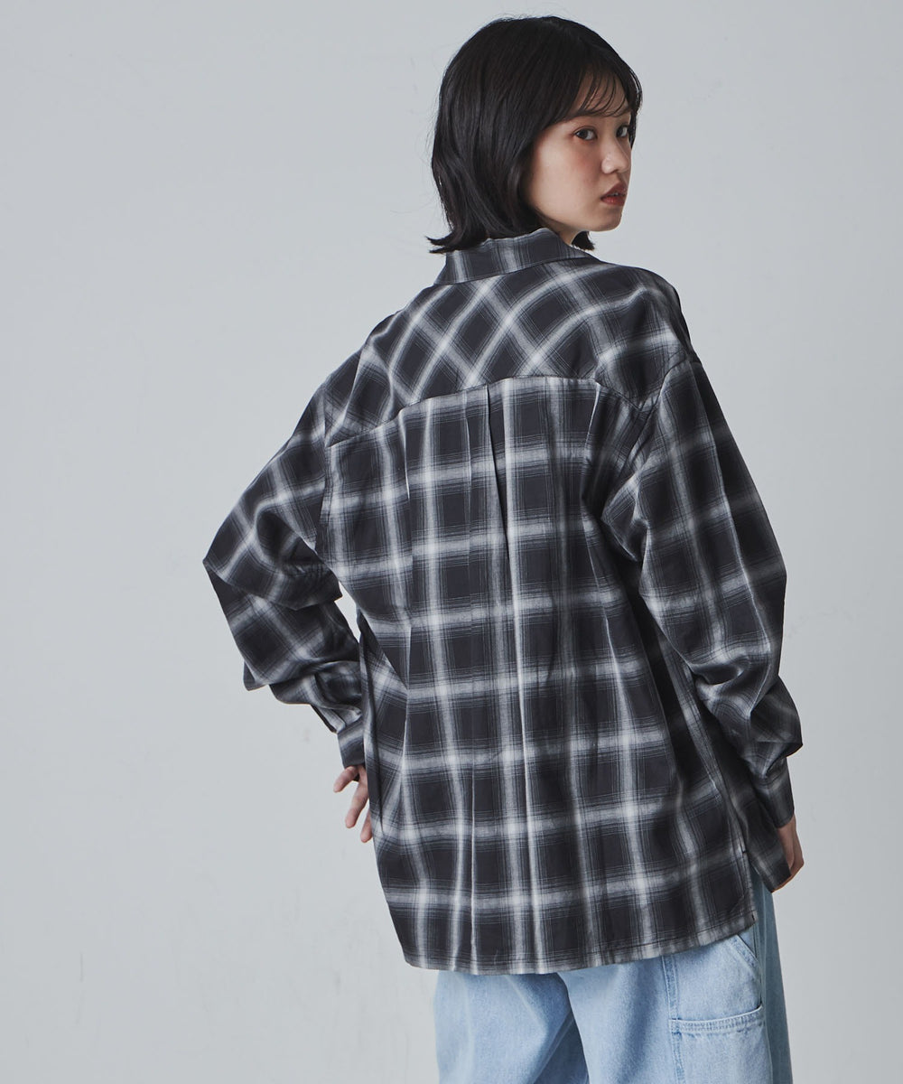 ブラック系チェック1 モデル：170cm M着用