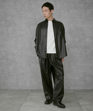 ブラック モデル：183cm L着用