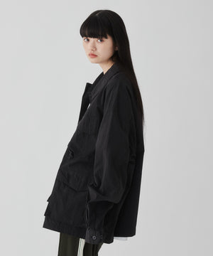 ブラック モデル：165cm M着用