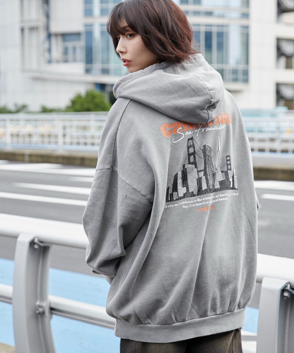 柄4 モデル：160cm L着用