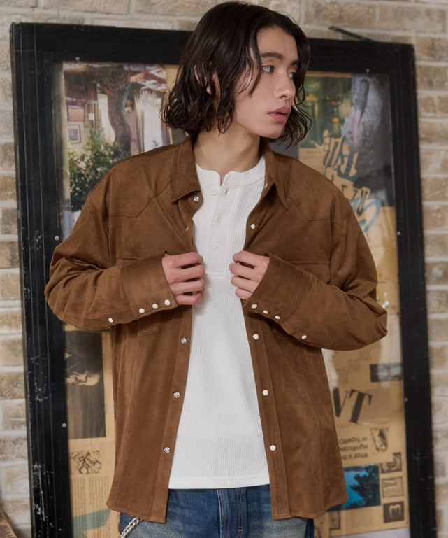キャメル モデル：182cm L着用