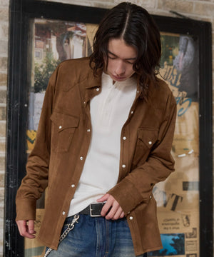 キャメル モデル：182cm L着用