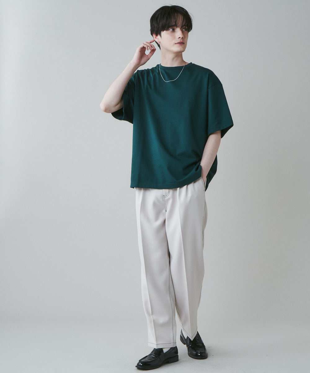 Dグリーン モデル：180cm L着用