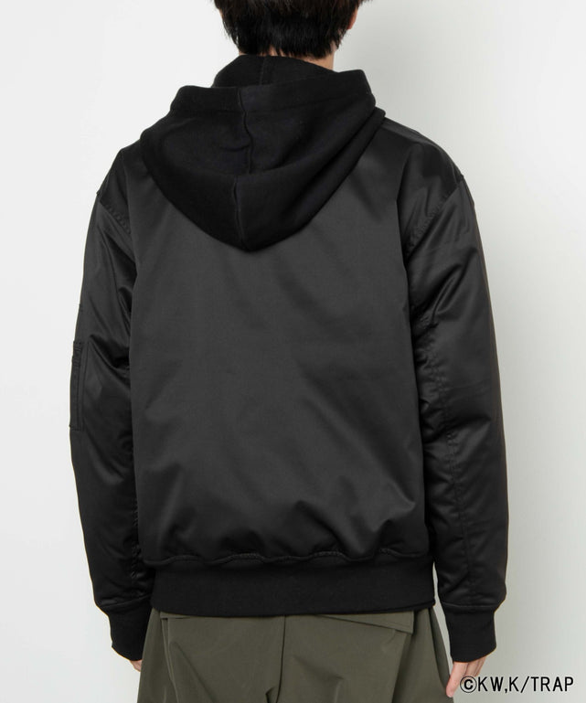 ブラック モデル：175cm L着用