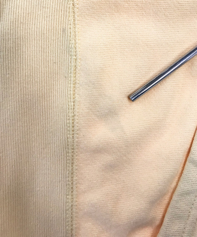 Champion リバース パーカー ワンポイントロゴ 刺繍