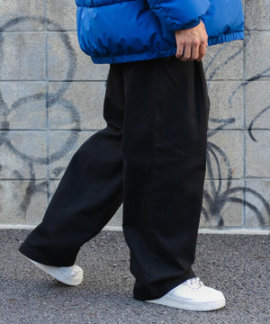 ブラック モデル : 175cm L着用