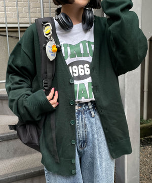 Dグリーン　モデル：155cm Lサイズ着用
