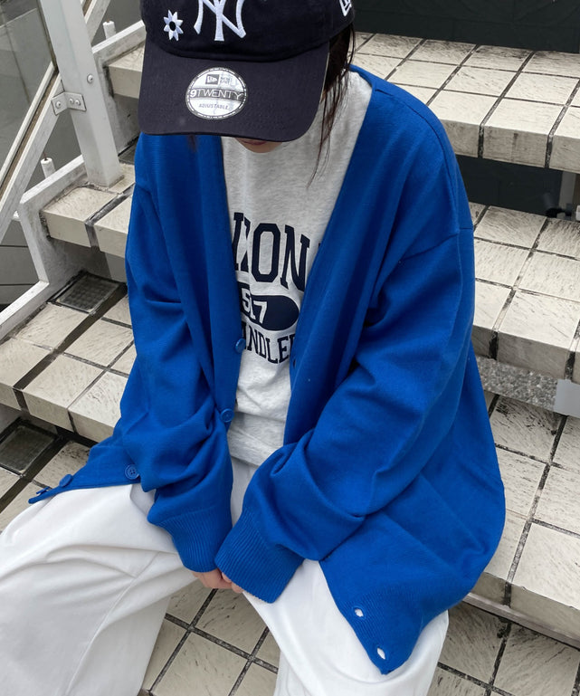ロイヤルブルー　モデル：155cm Lサイズ着用