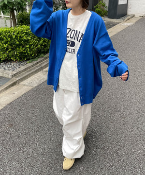 ロイヤルブルー　モデル：155cm Lサイズ着用