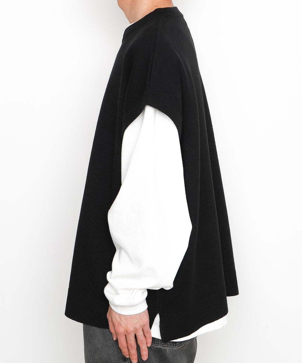 ブラック　モデル：175cm L着用 