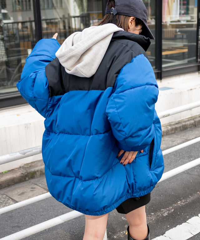 ブルー　モデル：154cm L着用
