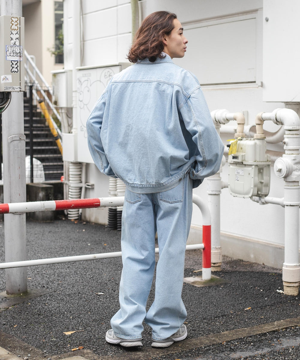 デニム淡色 モデル：174cm L着用