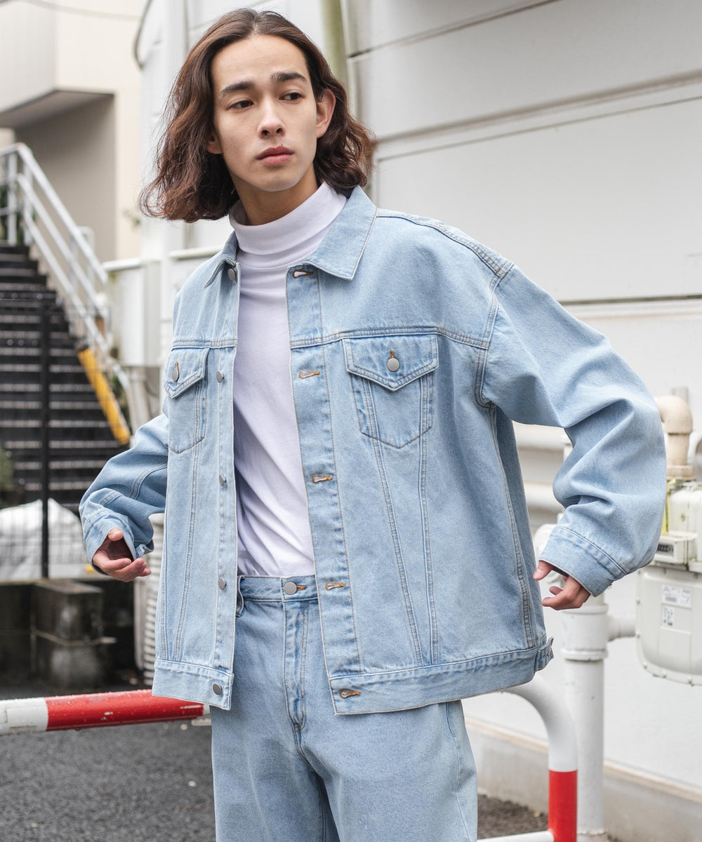 デニム淡色 モデル：174cm L着用