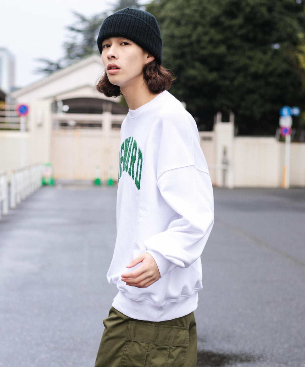 ホワイト モデル：174cm L着用